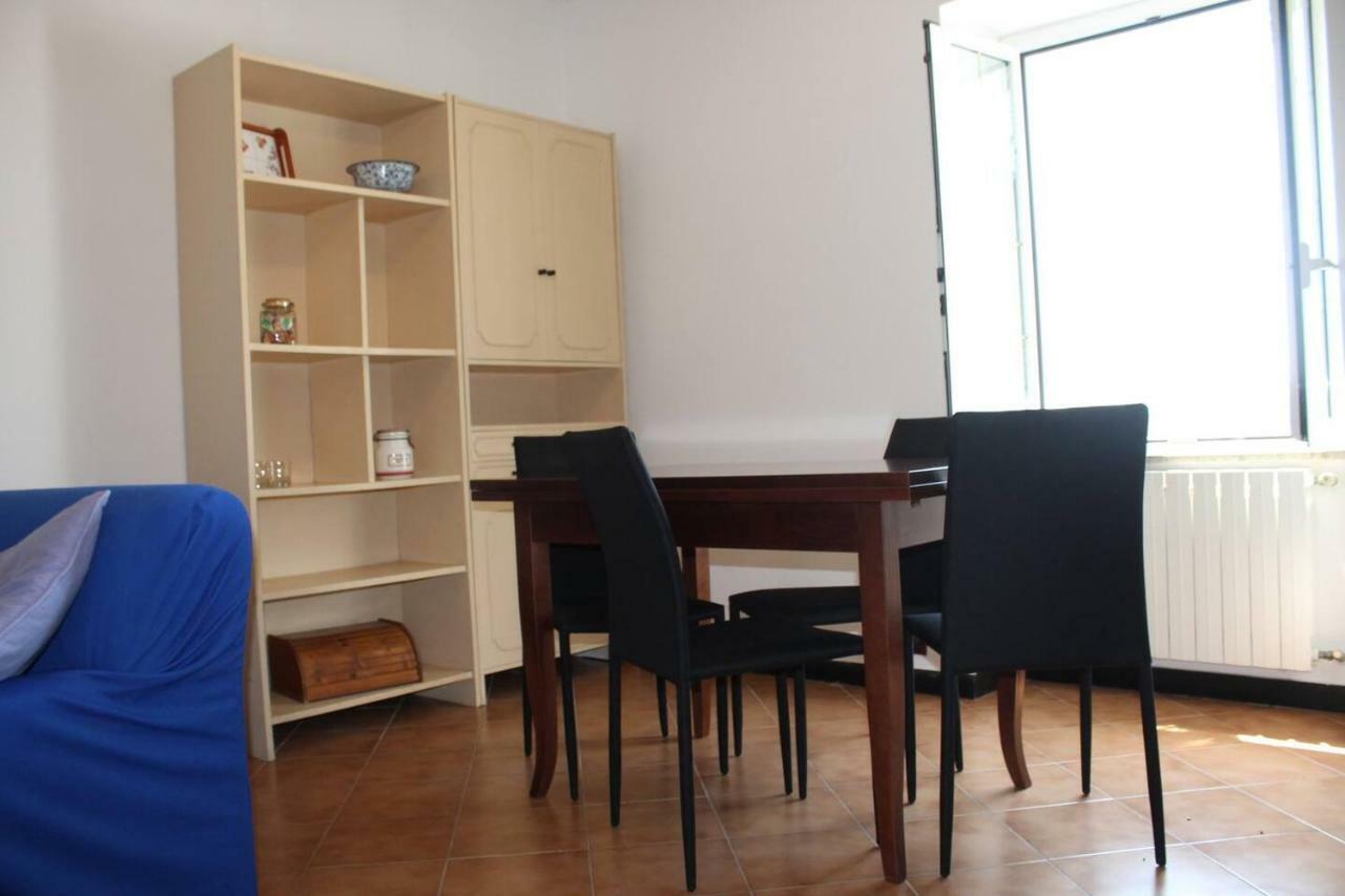Ferienwohnung La Casetta Di Graziella Vezzi Portio Exterior foto